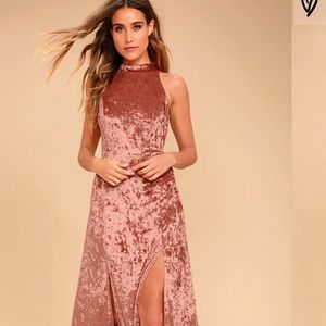 NWOT Lulu’s Sway My Options Rose Velvet Maxi Dress